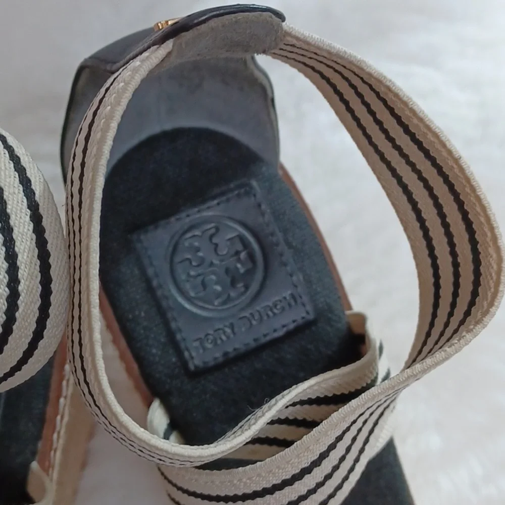 Tory Burch Blue & Cream Womans Platform Sandals Sz 11 M New N…